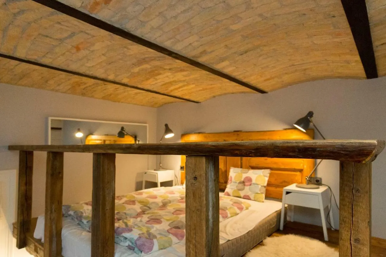 Deluxe Twin Studio In Kazinczy Street Apartment Budapest