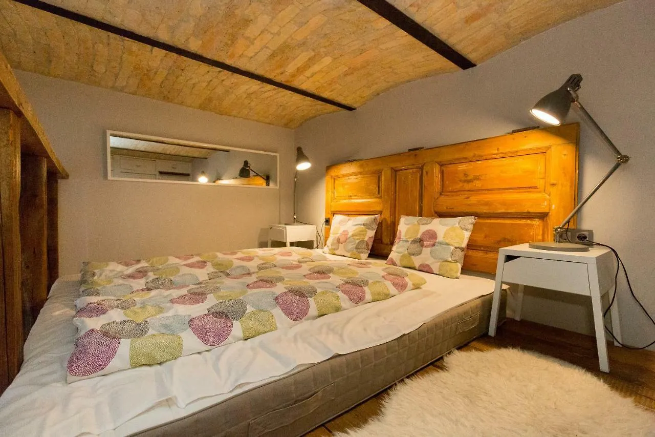 Deluxe Twin Studio In Kazinczy Street Apartment Budapest 0*,