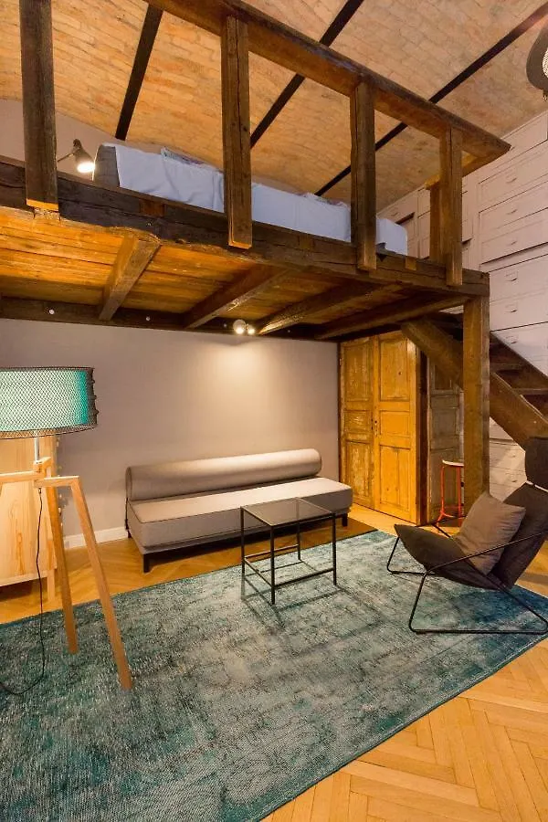 Deluxe Twin Studio In Kazinczy Street Apartment Budapest